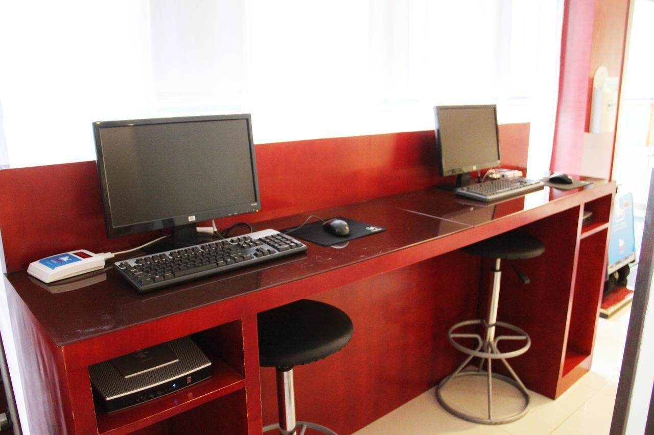Hanting Express Shanghai Zhabei Park Branch Zewnętrze zdjęcie