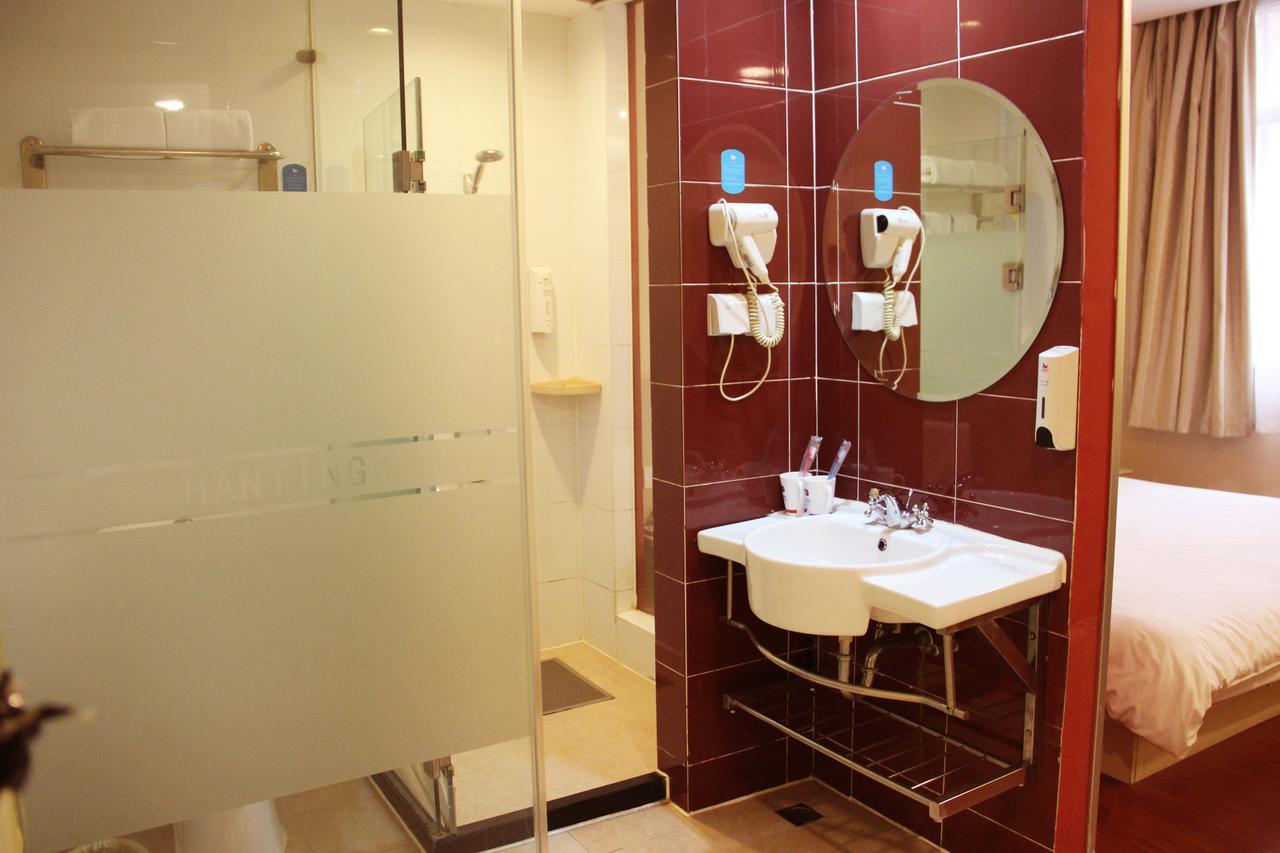 Hanting Express Shanghai Zhabei Park Branch Zewnętrze zdjęcie