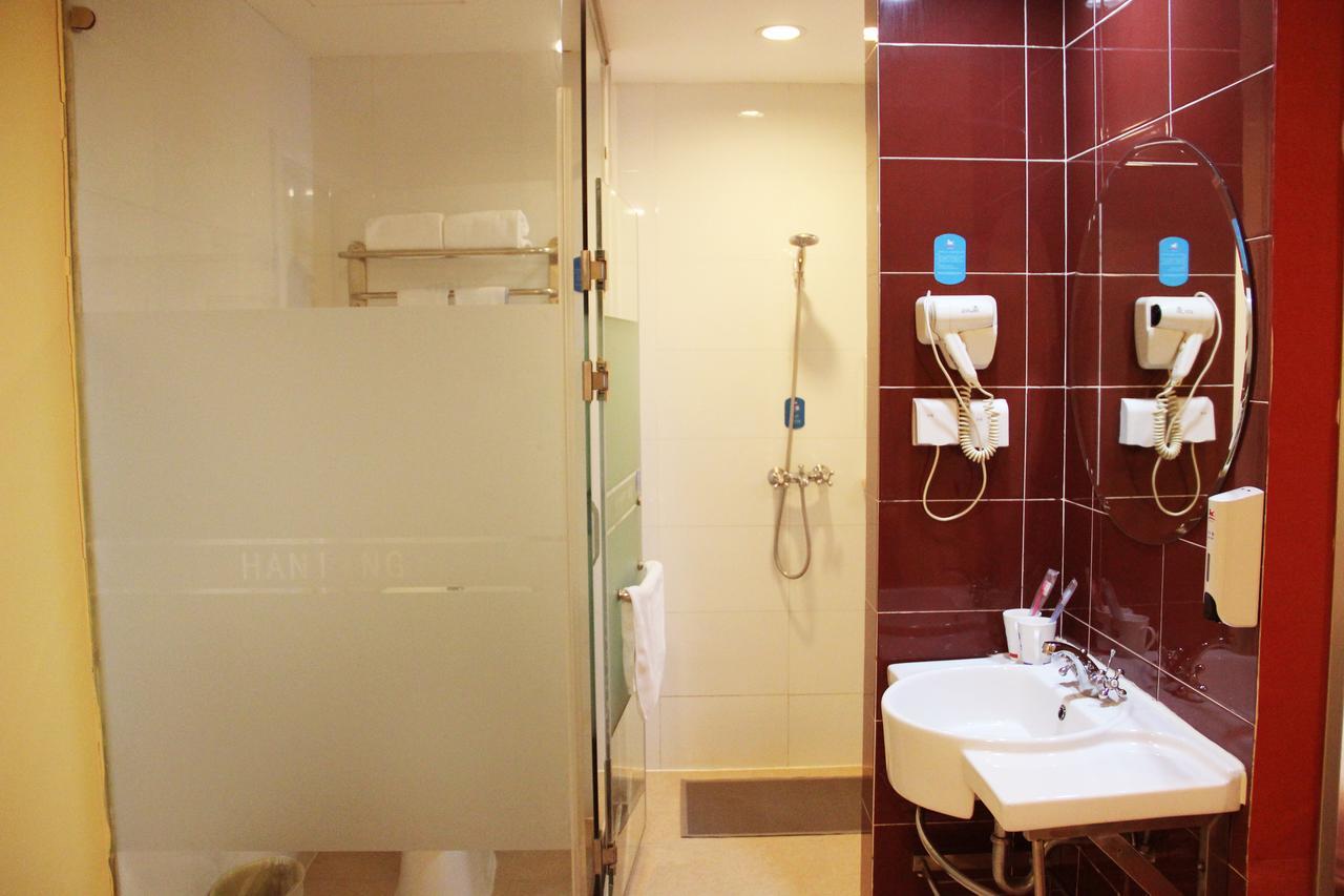 Hanting Express Shanghai Zhabei Park Branch Zewnętrze zdjęcie
