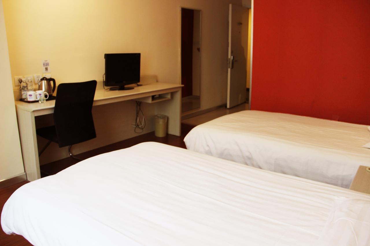 Hanting Express Shanghai Zhabei Park Branch Zewnętrze zdjęcie